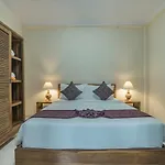 Vaneka Garden House